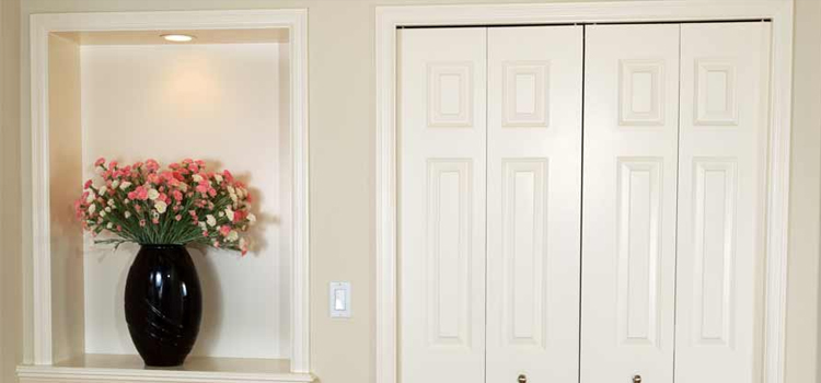 residential closet door repair in Oviedo